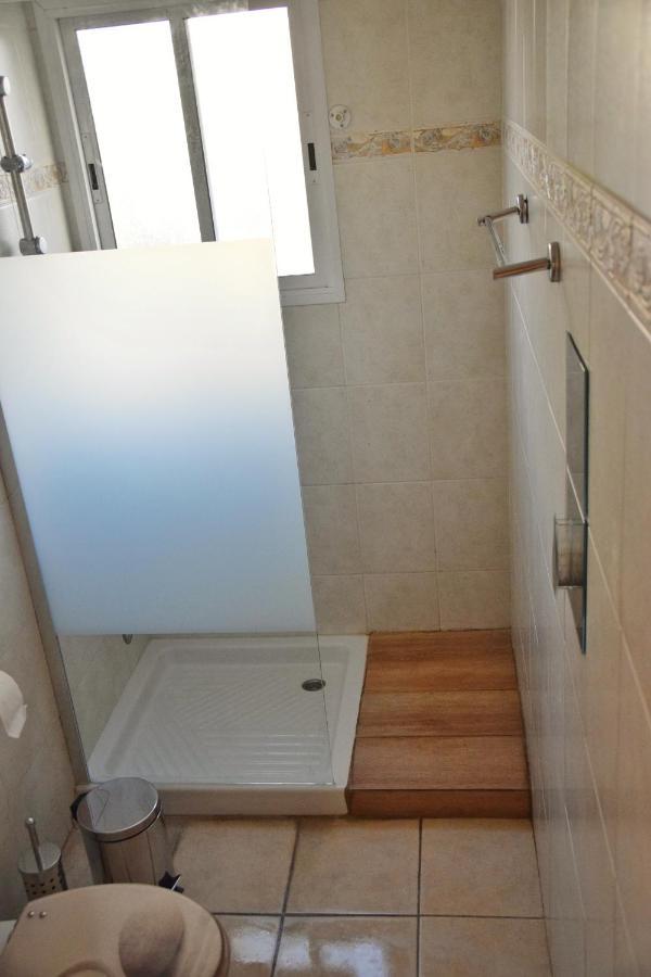 Raise Cosy Studio With Pool In Limassol Luaran gambar